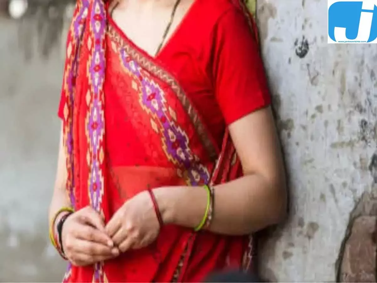 महिला चोर गैंग का हाईटेक तरीका, ऑनलाइन रेकी कर देते थे वारदात को अंजाम महिला चोर गैंग का हाईटेक तरीका, ऑनलाइन रेकी कर देते थे वारदात को अंजाम