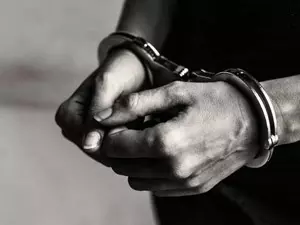 सेंट्रल दिल्ली: रंजीत नगर पुलिस ने ड्रग पेडलर को दबोचा, 1 किलो गांजा बरामद सेंट्रल दिल्ली: रंजीत नगर पुलिस ने ड्रग पेडलर को दबोचा, 1 किलो गांजा बरामद