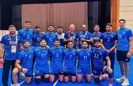 एशियन गेम्स 2026: भारतीय पुरुष कबड्डी टीम ने जीता गोल्ड मेडल, फाइनल में ईरान को 40-34 से हराया एशियन गेम्स 2026: भारतीय पुरुष कबड्डी टीम ने जीता गोल्ड मेडल, फाइनल में ईरान को 40-34 से हराया