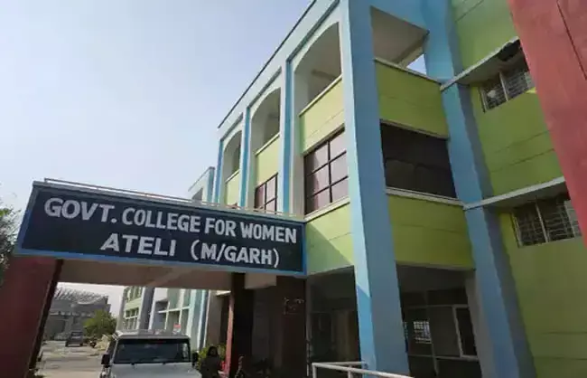 नारनौल में साइबर ठगी का नया मामला, लेक्चरर ने गंवाए 3.76 लाख रुपये नारनौल में साइबर ठगी का नया मामला, लेक्चरर ने गंवाए 3.76 लाख रुपये