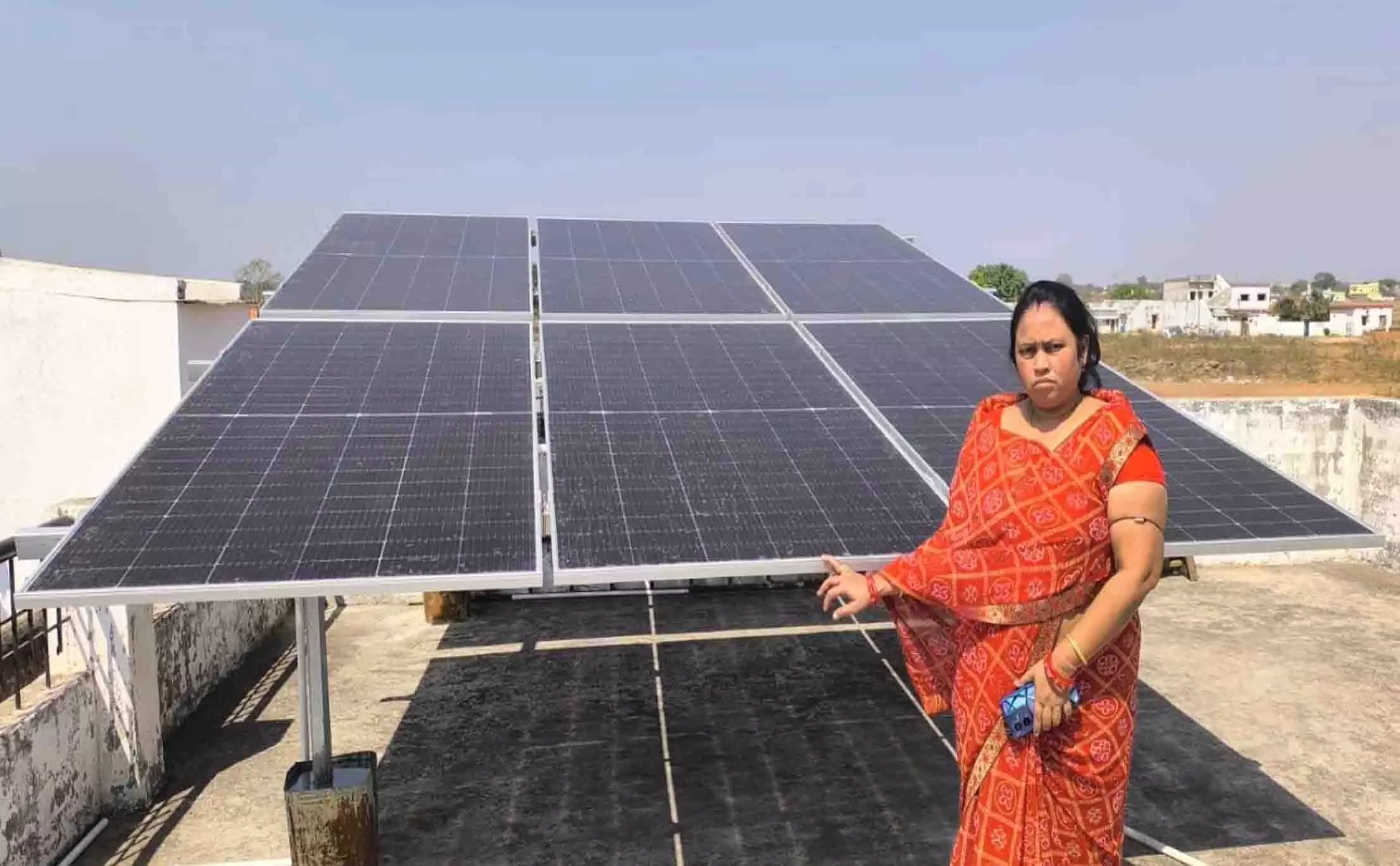 पीएम सूर्य घर मुफ्त बिजली योजना से जिले के 4,885 हितग्राहियों को मिल रहा आर्थिक लाभ पीएम सूर्य घर मुफ्त बिजली योजना से जिले के 4,885 हितग्राहियों को मिल रहा आर्थिक लाभ