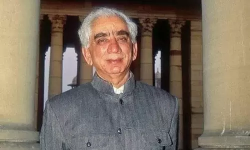 पूर्व केंद्रीय मंत्री जसवंत सिंह की पुण्यतिथि पर देशभर में श्रद्धांजलि, दिग्गज नेताओं ने किया नमन पूर्व केंद्रीय मंत्री जसवंत सिंह की पुण्यतिथि पर देशभर में श्रद्धांजलि, दिग्गज नेताओं ने किया नमन