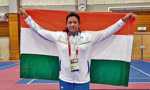 नीता धाडवे की कोचिंग में भारत ने जीता गोल्ड