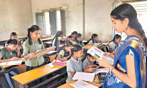 पलामुरू के सरकारी स्कूलों में शिक्षकों की कमी