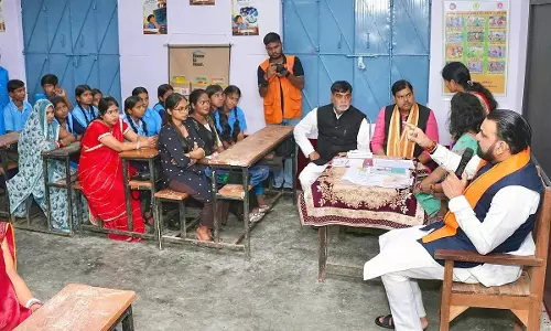 बिहार के सभी सरकारी स्कूलों में कम्प्यूटर शिक्षा होगी अनिवार्य बिहार के सभी सरकारी स्कूलों में कम्प्यूटर शिक्षा होगी अनिवार्य