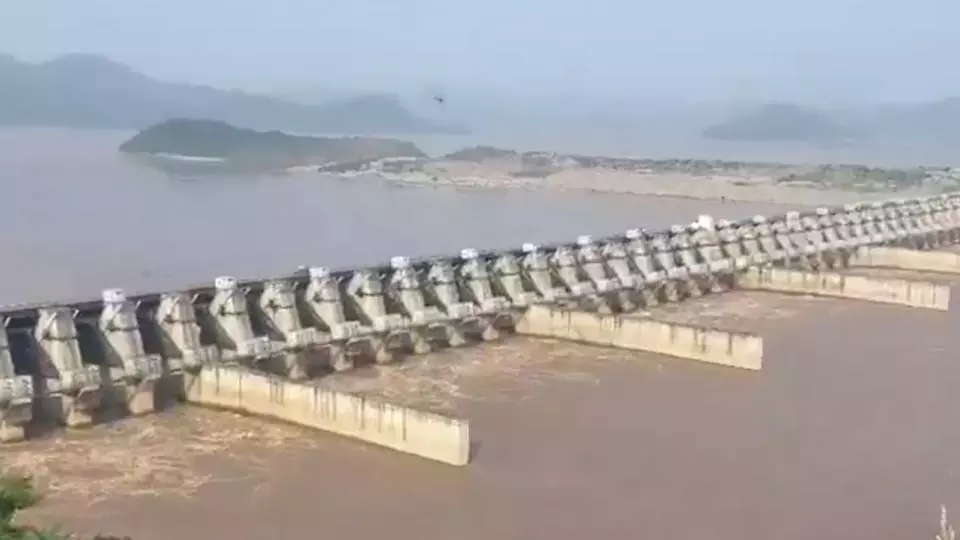 पोलावरम ज़िले के विलय किए गए मंडलों में बाढ़ को लेकर हाई अलर्ट