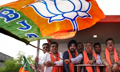 पंजाब चुनाव के लिए भाजपा ने तेज की तैयारी, सैनी बोले- हमारा गठबंधन सिर्फ जनता के साथ पंजाब चुनाव के लिए भाजपा ने तेज की तैयारी, सैनी बोले- हमारा गठबंधन सिर्फ जनता के साथ