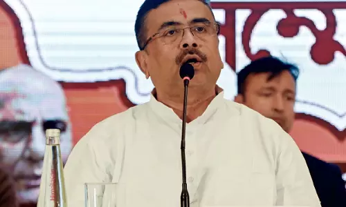बंगाल के रजिस्टर्ड मदरसों में ‘वंदे मातरम्’ अनिवार्य, सीएम शुभेंदु अधिकारी ने किया ऐलान बंगाल के रजिस्टर्ड मदरसों में ‘वंदे मातरम्’ अनिवार्य, सीएम शुभेंदु अधिकारी ने किया ऐलान