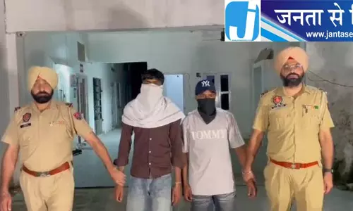 अमृतसर में भड़काऊ नारे लिखने वाले दो गिरफ्तार अमृतसर में भड़काऊ नारे लिखने वाले दो गिरफ्तार