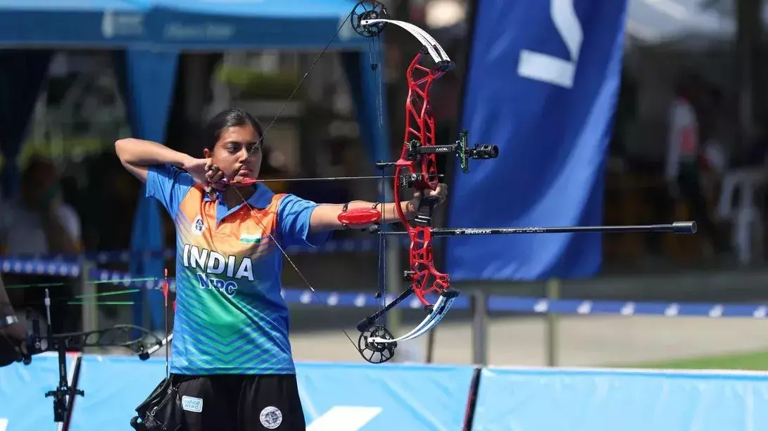 कंपाउंड और रिकर्व में भारत की मिक्स्ड टीमें सेमीफाइनल में पहुंचीं कंपाउंड और रिकर्व में भारत की मिक्स्ड टीमें सेमीफाइनल में पहुंचीं