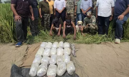 19.8 किलो हेरोइन के साथ दो गिरफ्तार