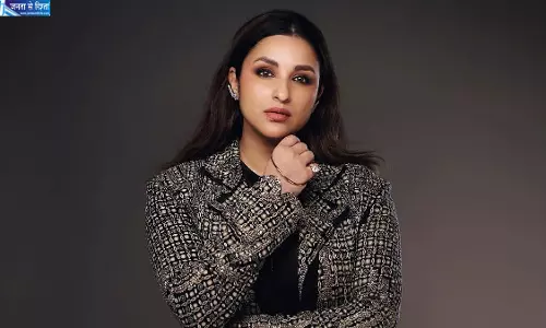 बेटे को पहली बार छोड़कर काम पर लौटीं परिणीति चोपड़ा, तीन घंटे तक रोती रहीं बेटे को पहली बार छोड़कर काम पर लौटीं परिणीति चोपड़ा, तीन घंटे तक रोती रहीं