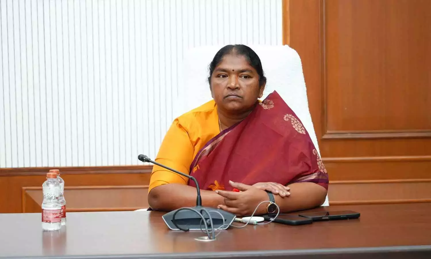 ग्राम पंचायतों के भवनों के लिए 1,000 करोड़ रुपये मंजूर: सीताक्का ग्राम पंचायतों के भवनों के लिए 1,000 करोड़ रुपये मंजूर: सीताक्का