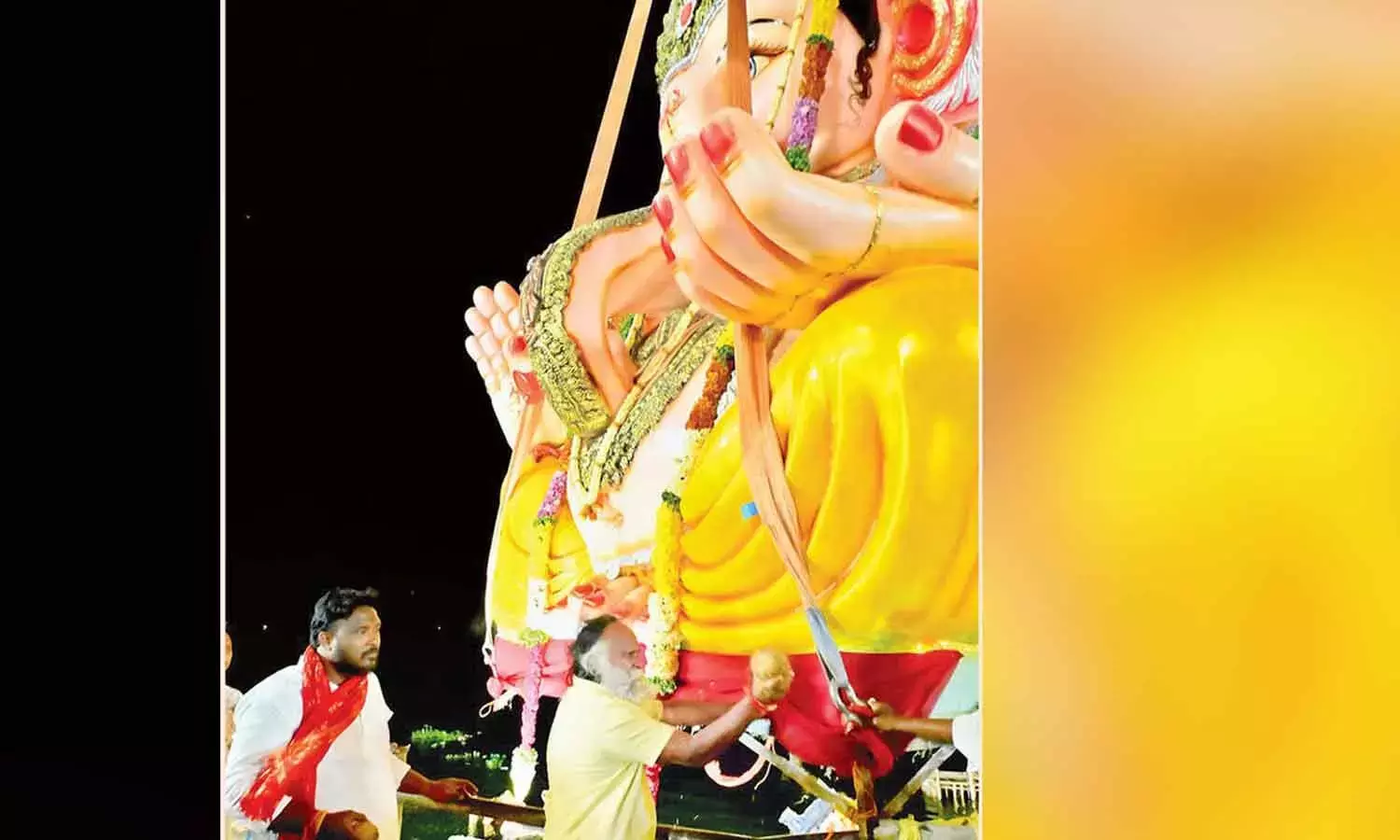 संगारेड्डी के सभी लोग मेरा विस्तारित परिवार हैं: जग्गा रेड्डी संगारेड्डी के सभी लोग मेरा विस्तारित परिवार हैं: जग्गा रेड्डी