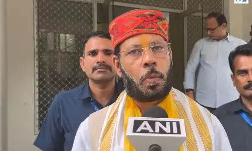 अखिलेश यादव के बयान पर मंत्री मनोज पांडे का पलटवार अखिलेश यादव के बयान पर मंत्री मनोज पांडे का पलटवार