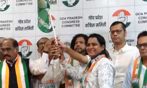 फ्रांसिस कोएल्हो, सेल्सियाना सेलु फर्नांडीस कांग्रेस में शामिल हुए फ्रांसिस कोएल्हो, सेल्सियाना सेलु फर्नांडीस कांग्रेस में शामिल हुए