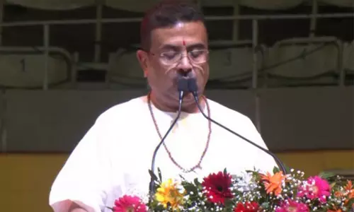 कोलकाता में भगवद गीता कार्यक्रम सुवेंदु अधिकारी ने धार्मिक स्वतंत्रता पर दिया संदेश