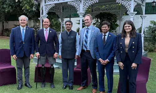 विक्रम मिसरी की अमेरिकी कांग्रेस प्रतिनिधिमंडल से मुलाकात कई मुद्दों पर चर्चा विक्रम मिसरी की अमेरिकी कांग्रेस प्रतिनिधिमंडल से मुलाकात कई मुद्दों पर चर्चा