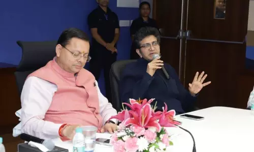 CM धामी ने दिल्ली में उत्तराखंड मूल के लोगों से की बातचीत CM धामी ने दिल्ली में उत्तराखंड मूल के लोगों से की बातचीत