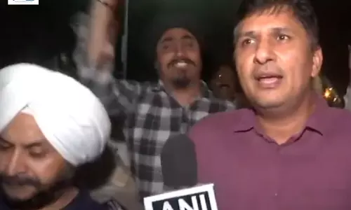 प्रवेश वर्मा थप्पड़ विवाद: सौरभ भारद्वाज बोले- FIR नहीं हुई तो DCP कार्यालय में देंगे धरना प्रवेश वर्मा थप्पड़ विवाद: सौरभ भारद्वाज बोले- FIR नहीं हुई तो DCP कार्यालय में देंगे धरना