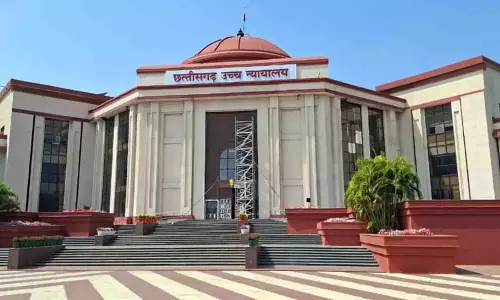 100 मीटर दौड़ में 12 सेकंड के दावे पर हाईकोर्ट ने देखा CCTV फुटेज 100 मीटर दौड़ में 12 सेकंड के दावे पर हाईकोर्ट ने देखा CCTV फुटेज