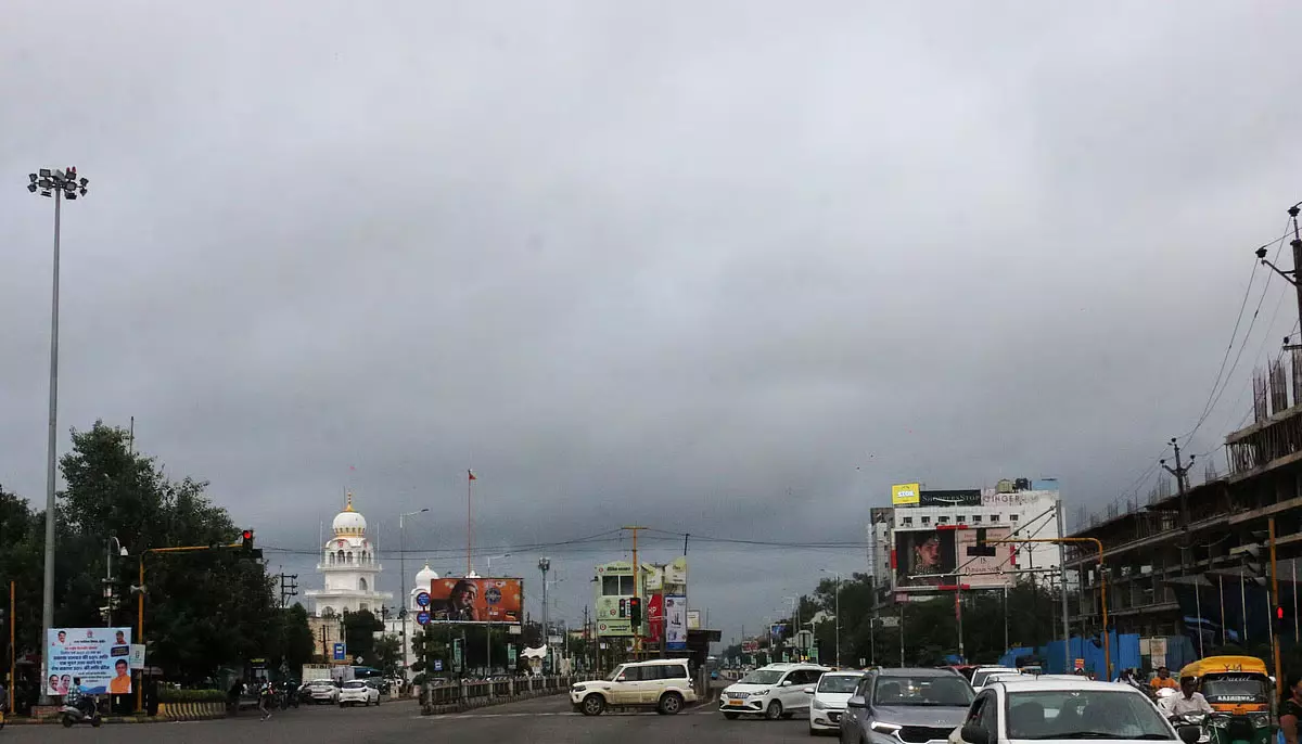 मध्य प्रदेश में अब तक 35.6 इंच बारिश, आधे जिलों में अधूरा रह सकता है मानसून का कोटा मध्य प्रदेश में अब तक 35.6 इंच बारिश, आधे जिलों में अधूरा रह सकता है मानसून का कोटा