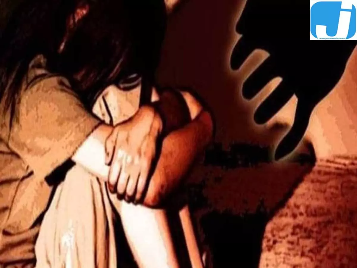 सतलोक आश्रम से सामने आया गंभीर मामला, बच्चे से कुकर्म के आरोप में FIR सतलोक आश्रम से सामने आया गंभीर मामला, बच्चे से कुकर्म के आरोप में FIR