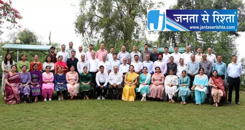 पीएम श्री से मुलाकात: कांगड़ा, चंबा के स्कूल प्रमुखों को मिली नेतृत्व की सीख पीएम श्री से मुलाकात: कांगड़ा, चंबा के स्कूल प्रमुखों को मिली नेतृत्व की सीख