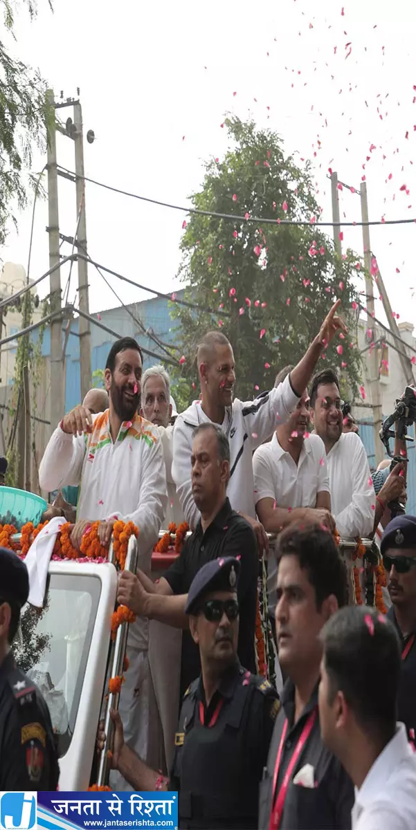 फरीदाबाद नमो हाफ मैराथन में दौड़े शिखर धवन फरीदाबाद नमो हाफ मैराथन में दौड़े शिखर धवन