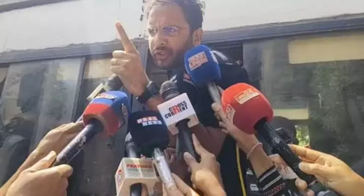असम: CJP ने की मांग, हिरासत से रिहा किए जाएं आशुतोष रांका असम: CJP ने की मांग, हिरासत से रिहा किए जाएं आशुतोष रांका