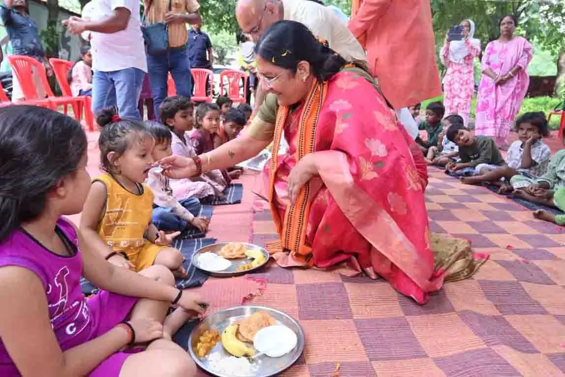 सेवा संकल्प अभियान के तहत ‘आंगन मिलन’ कार्यक्रम का हुआ आयोजन सेवा संकल्प अभियान के तहत ‘आंगन मिलन’ कार्यक्रम का हुआ आयोजन