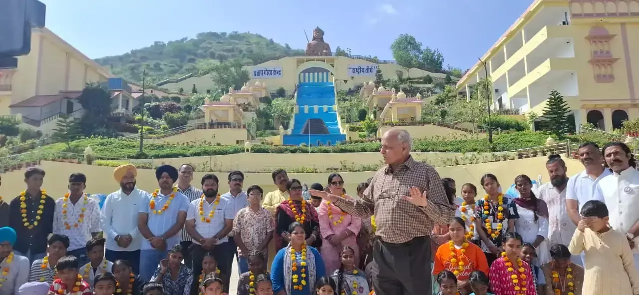प्रताप गौरव केंद्र को पर्यटन स्थल तक सीमित न रखें : प्रो. बीपी शर्मा