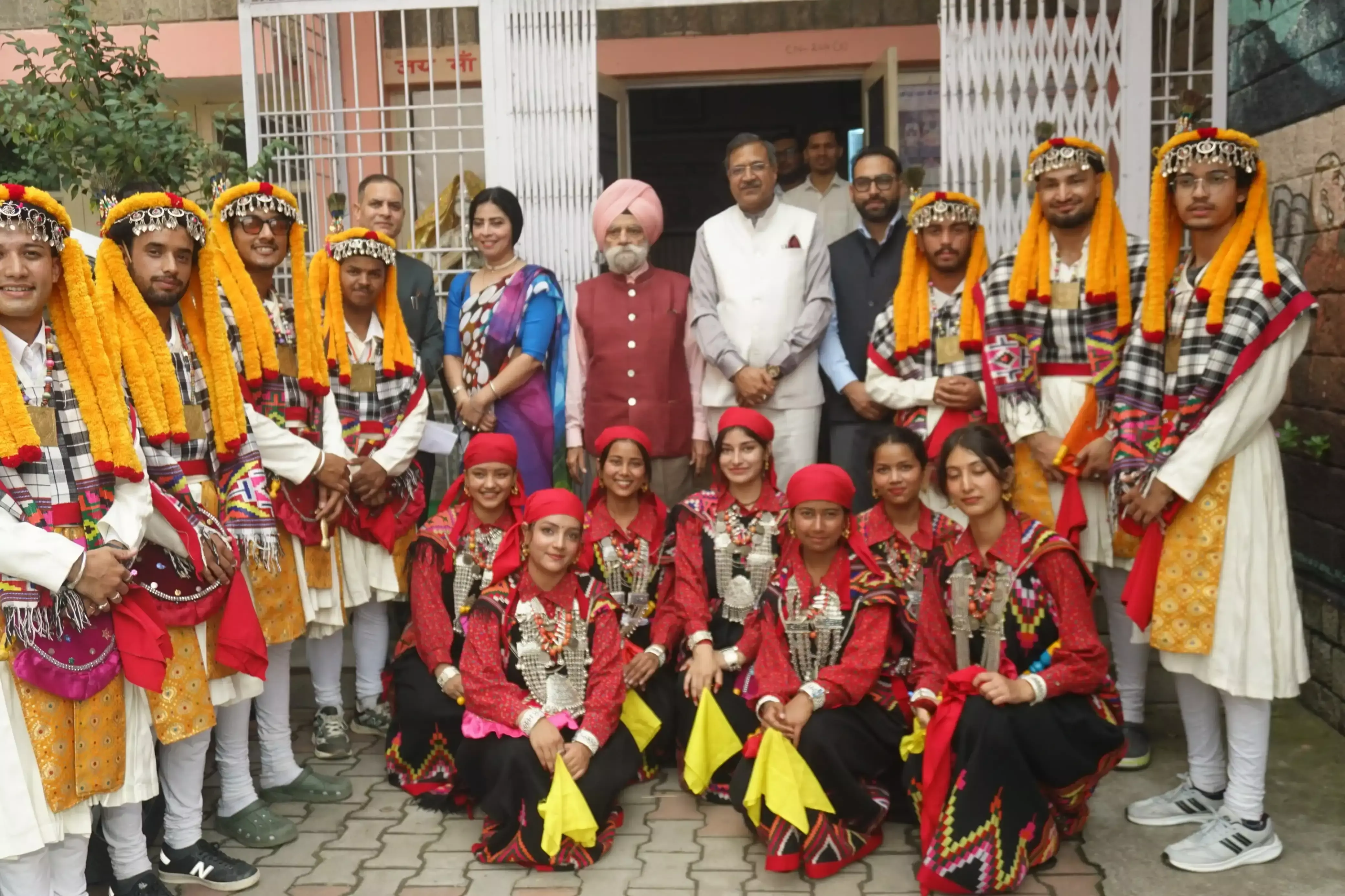 अर्थव्यवस्था को गति देने में धार्मिक पर्यटन का अहम योगदान : प्रो. बेदी अर्थव्यवस्था को गति देने में धार्मिक पर्यटन का अहम योगदान : प्रो. बेदी