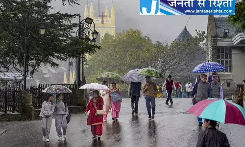 भारी बारिश से हिमाचल का सड़क नेटवर्क प्रभावित