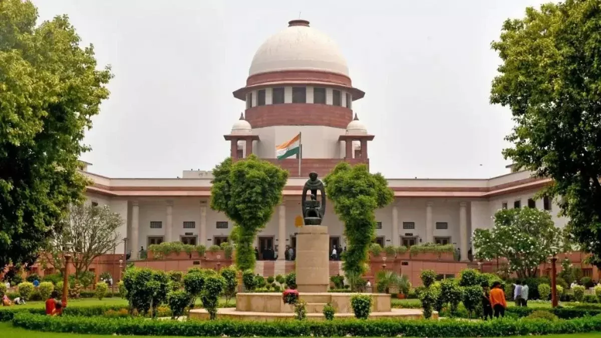 दिल्ली-NCR में नाबालिगों से गैंगरेप के 3 मामलों पर सुप्रीम कोर्ट सख्त, सार्वजनिक जगहों पर सुरक्षा और पुलिस गश्त को लेकर उठाए सवाल
