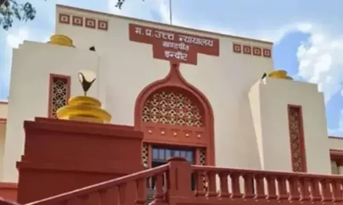 उज्जैन शाही मस्जिद मामले में हाई कोर्ट का फैसला, नगर निगम की कार्रवाई पर रोक लगाने से इनकार उज्जैन शाही मस्जिद मामले में हाई कोर्ट का फैसला, नगर निगम की कार्रवाई पर रोक लगाने से इनकार