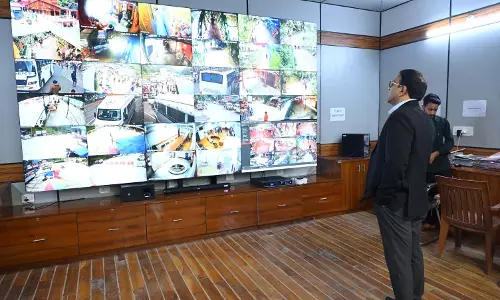 रेस्क्यू ऑपरेशन में बड़ी सफलता, कालिंदी बेस से 40 लोगों को सुरक्षित निकाला रेस्क्यू ऑपरेशन में बड़ी सफलता, कालिंदी बेस से 40 लोगों को सुरक्षित निकाला