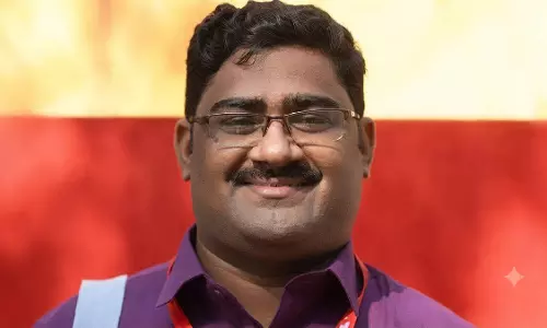 पेंशन न मिलने की शिकायत पर CPM नेता और बैंक कर्मी सस्पेंड पेंशन न मिलने की शिकायत पर CPM नेता और बैंक कर्मी सस्पेंड