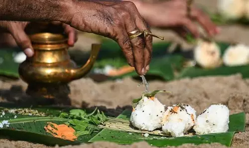 महाभरणी श्राद्ध: गयाजी जितना फल और यमराज से जुड़ा रहस्य महाभरणी श्राद्ध: गयाजी जितना फल और यमराज से जुड़ा रहस्य