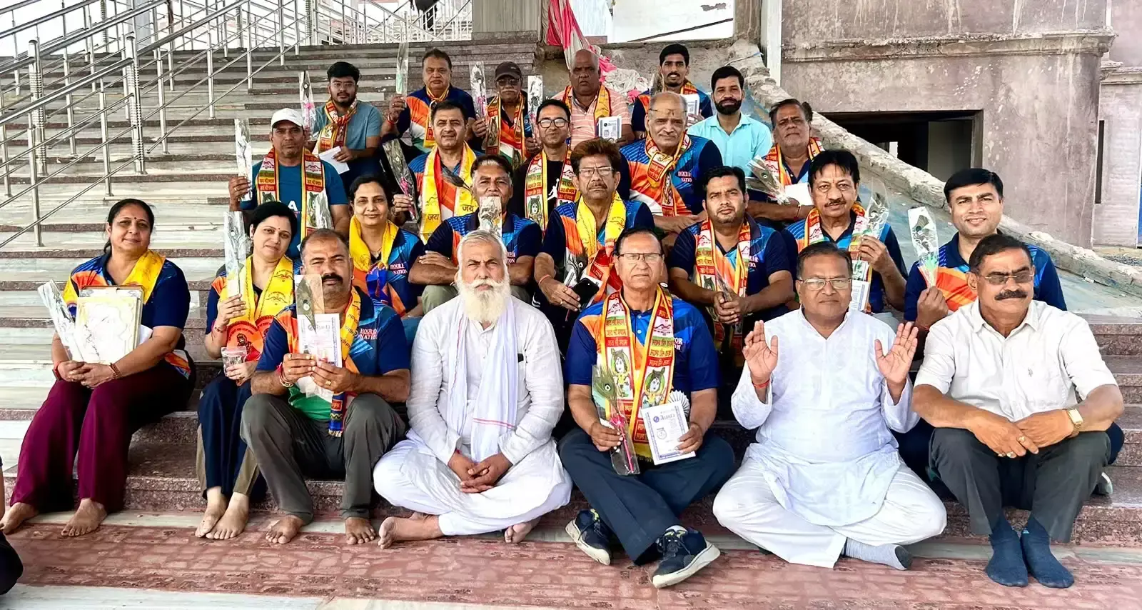 टीम आवर फॉर नेशन को राज्य स्तरीय सम्मान, समर्थकों ने दी बधाई टीम आवर फॉर नेशन को राज्य स्तरीय सम्मान, समर्थकों ने दी बधाई