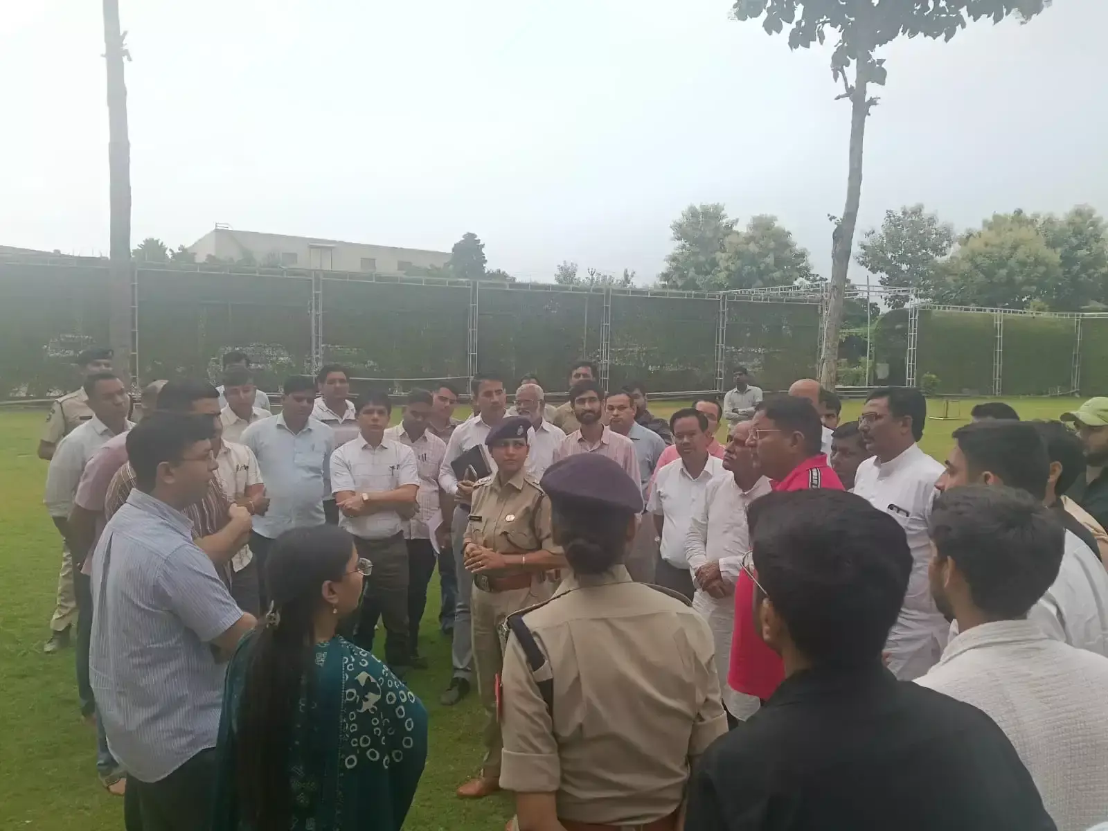 खैरथल यात्रा को लेकर प्रशासन ने तेज किया तैयारियों का काम खैरथल यात्रा को लेकर प्रशासन ने तेज किया तैयारियों का काम