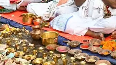 पितृ दोष से मुक्ति दिलाएंगे ये दो खास एकादशी व्रत पितृ दोष से मुक्ति दिलाएंगे ये दो खास एकादशी व्रत