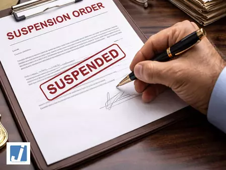4 हजार करोड़ के लीजबैक मामले में नोएडा प्राधिकरण के तत्कालीन सचिव बर्खास्त 4 हजार करोड़ के लीजबैक मामले में नोएडा प्राधिकरण के तत्कालीन सचिव बर्खास्त