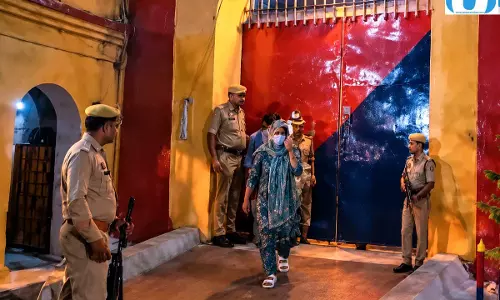 ससुर हत्याकांड में बेगुनाह निकली शालू, 22 दिन बाद जेल से रिहा
