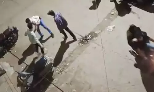 हैदराबाद में व्यक्ति की हत्या से हड़कंप हैदराबाद में व्यक्ति की हत्या से हड़कंप