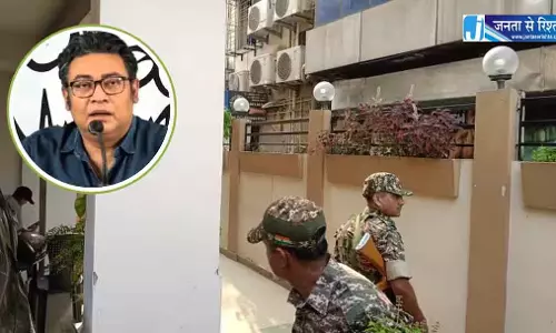 पूर्व मंत्री इंद्रनील सेन के ठिकानों पर ED की छापेमारी, 15 जगहों पर तलाशी पूर्व मंत्री इंद्रनील सेन के ठिकानों पर ED की छापेमारी, 15 जगहों पर तलाशी