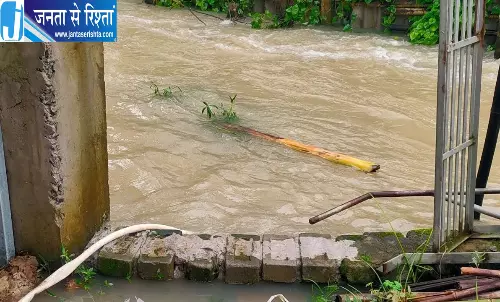 महानदी का जलस्तर बढ़ा, जगतसिंहपुर के छह से ज्यादा गांवों में घुसा बाढ़ का पानी
