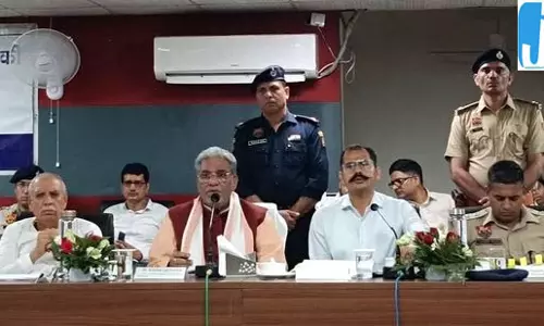 प्रॉपर्टी डीलर की संपत्ति कुर्क करने के निर्देश