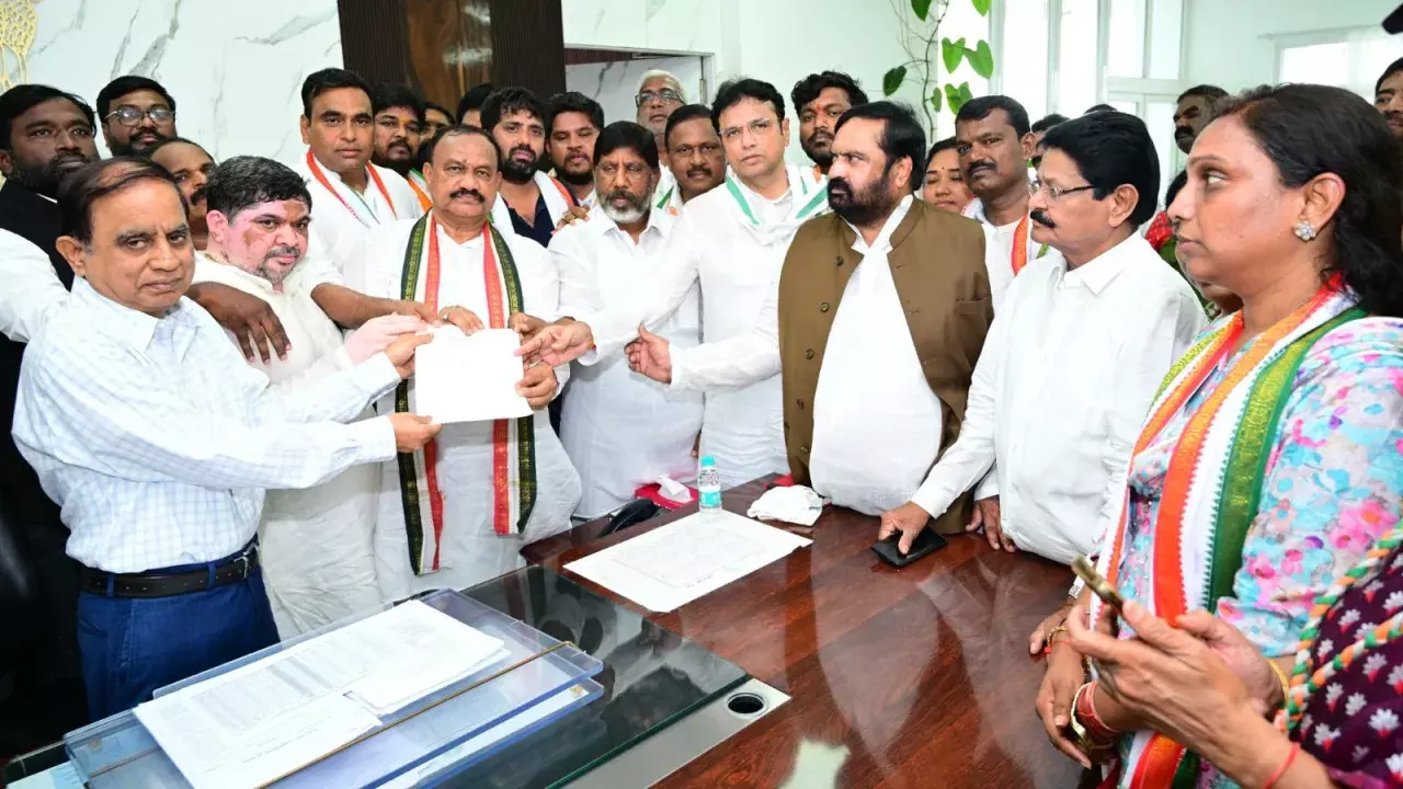 ज्ञानेश कुमार के इस्तीफे की मांग पर तेलंगाना कांग्रेस का प्रदर्शन