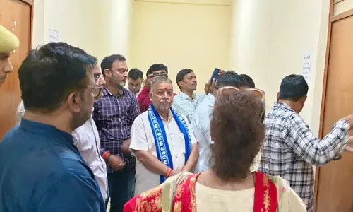 जिलाधिकारी सत्येन्द्र कुमार ने EVM वेयर हाउस का किया निरीक्षण